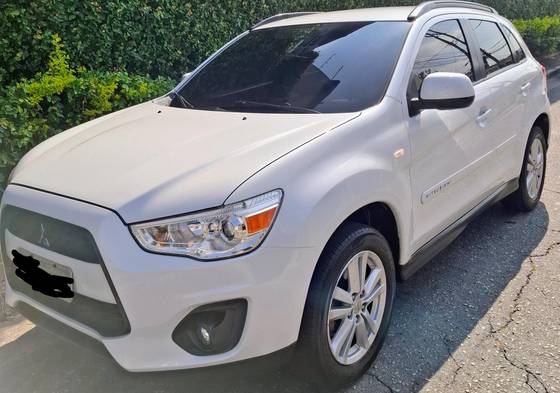 MITSUBISHI ASX 2.0 4X2 16V GASOLINA 4P AUTOMÁTICO MITSUBISHI ASX 2.0 4X2 16V GASOLINA 4P AUTOMÁTICO